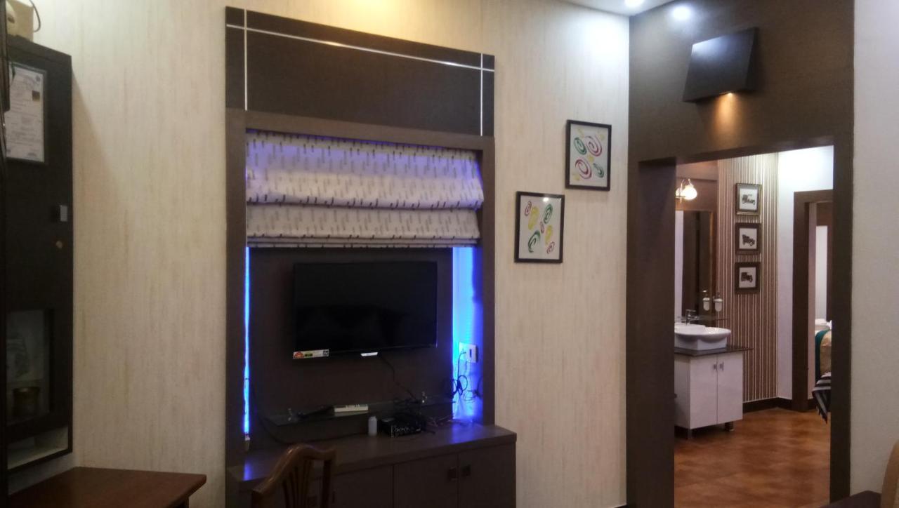 Square Apartment Mangalore